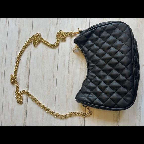 Black & Gold Purse - Picture 2 of 5